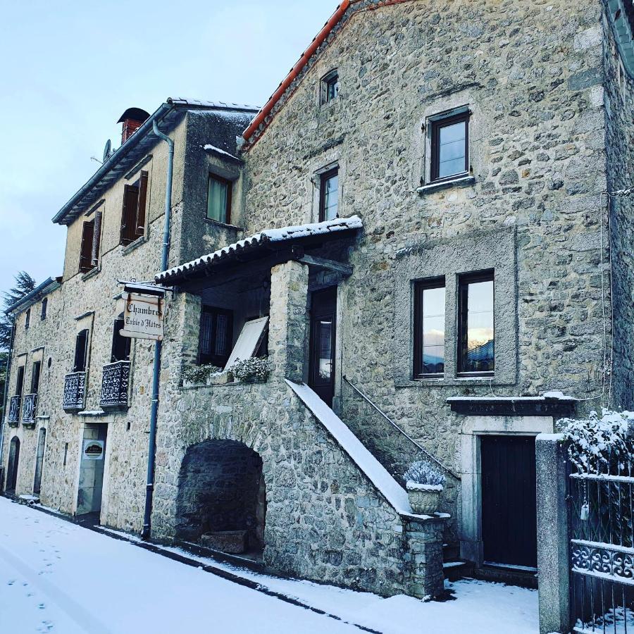 Bed and Breakfast Le Barry Du Grand Chemin Le Caylar Exterior foto